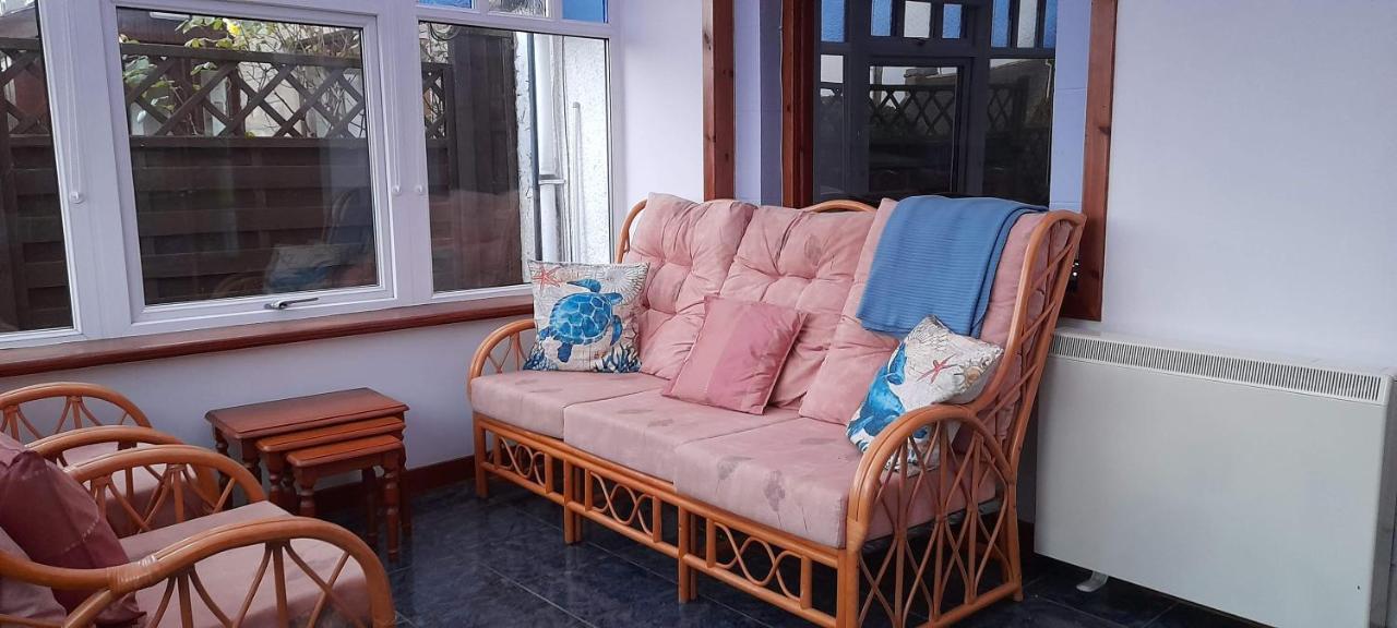 Sunnyside 2 Bedrooms 1 Bathroom 1 Wc 2 Pets Welcome
